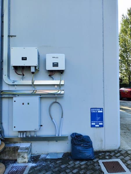 Inverter fotovoltaico e cablaggio a regola d'arte — Voltio, impianti a Padova e in Veneto