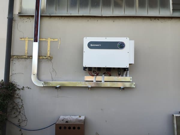 Inverter fotovoltaico e cablaggio a regola d'arte — Voltio, impianti a Padova e in Veneto