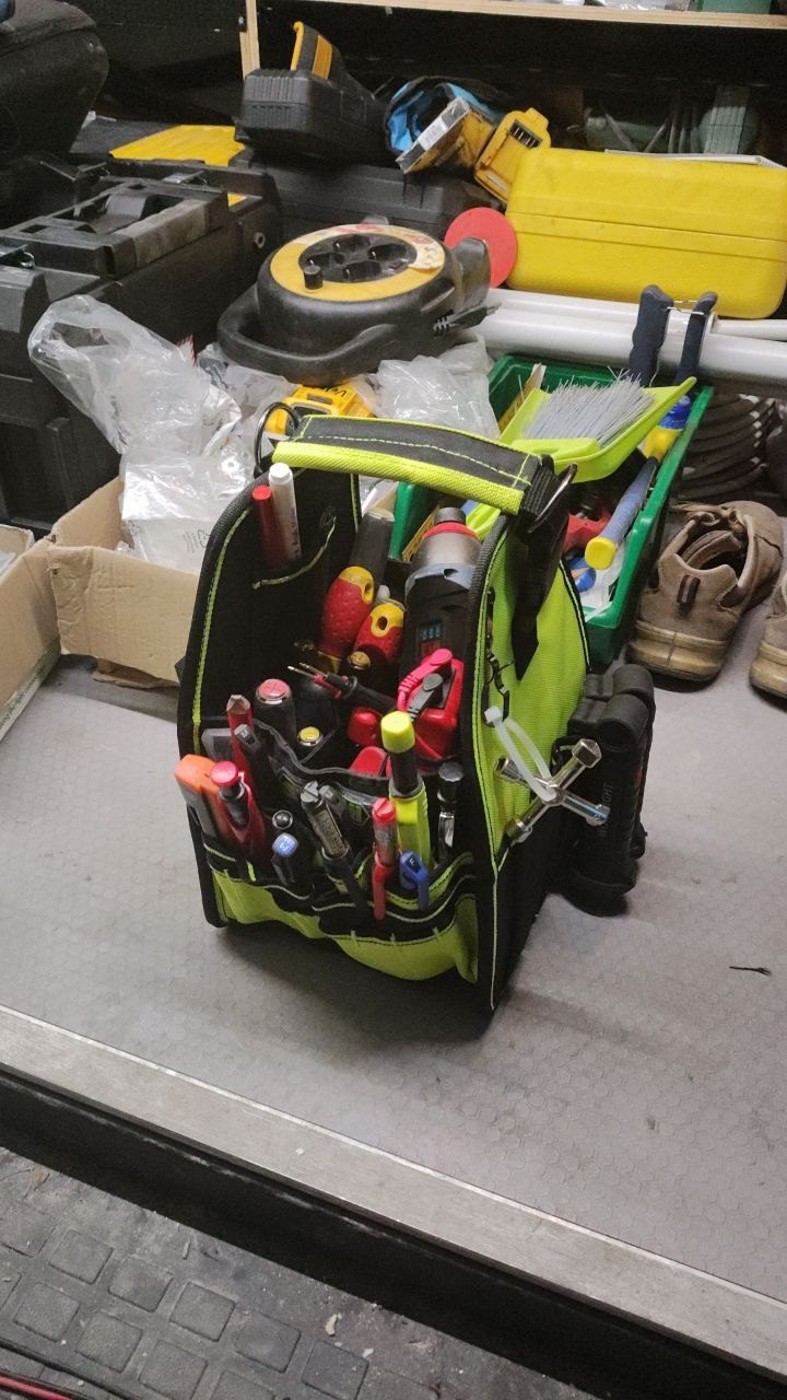 Misura dell'isolamento cavi elettrici a Padova: prova con megger e valori norma